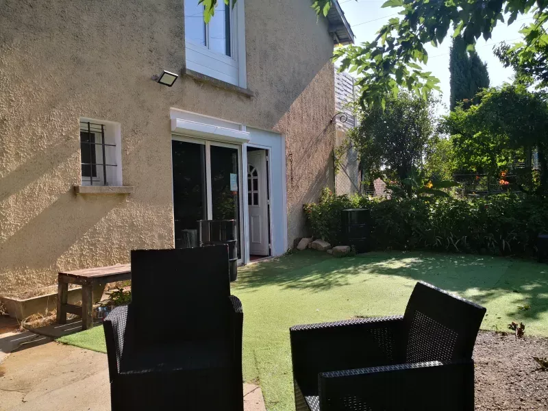 exterieur refuge antre des vices